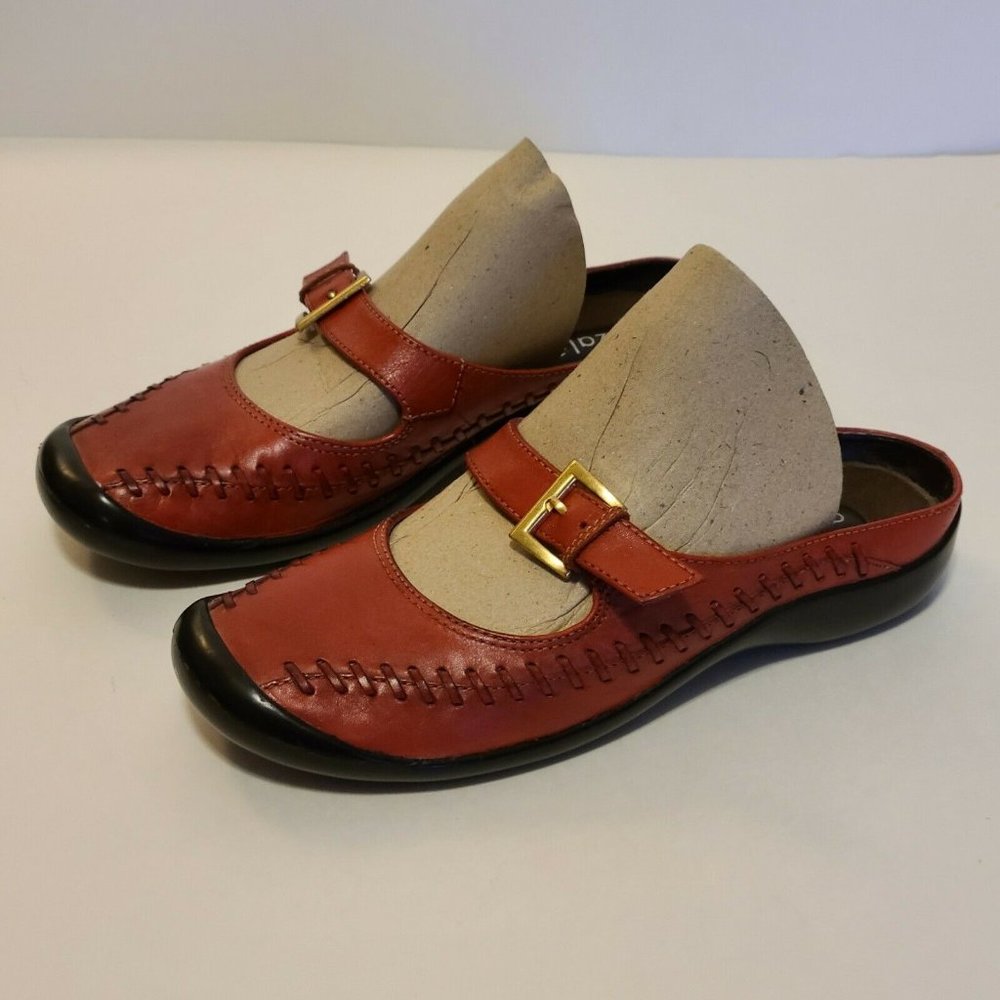 Azaleia Womens Leather Mule‎ Slip On Shoes Sz 6 With Decorative Stitching Buckle